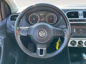 Volkswagen Polo (2013) thumbnail 12