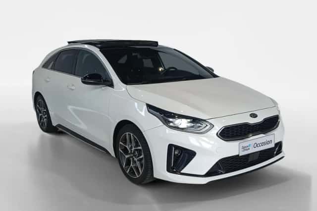 Kia Proceed (2020) thumbnail 3