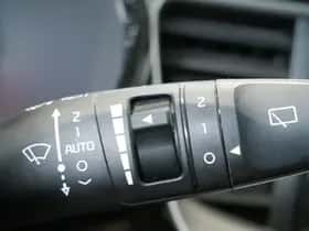 Kia Proceed (2020) thumbnail 24