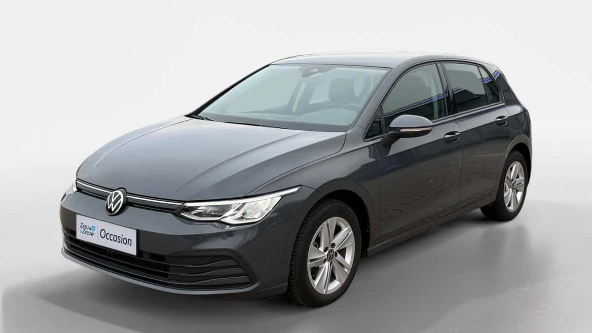 Volkswagen Golf (2020) — foto 1