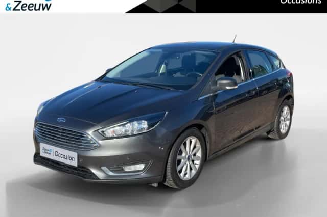 Ford Focus (2018) thumbnail 1