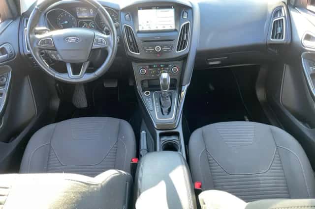 Ford Focus (2018) thumbnail 12