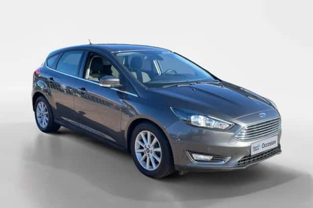 Ford Focus (2018) thumbnail 3