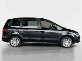 Volkswagen Sharan (2017) thumbnail 4