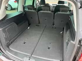 Volkswagen Sharan (2017) thumbnail 9