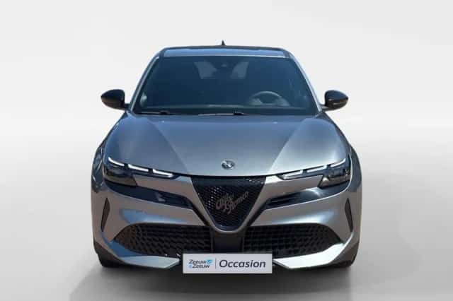 Alfa Romeo Junior (2025) thumbnail 2