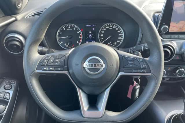 Nissan Juke (2020) thumbnail 14