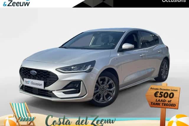 Ford Focus (2022) thumbnail 1
