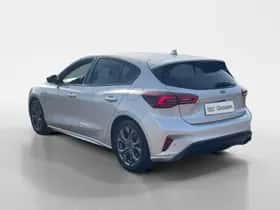 Ford Focus (2022) thumbnail 8