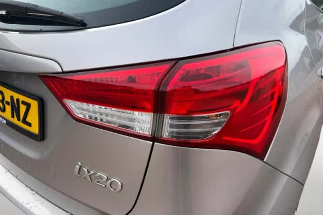 Hyundai ix20 (2018) thumbnail 19