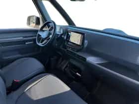 Volkswagen ID. Buzz (2023) thumbnail 10