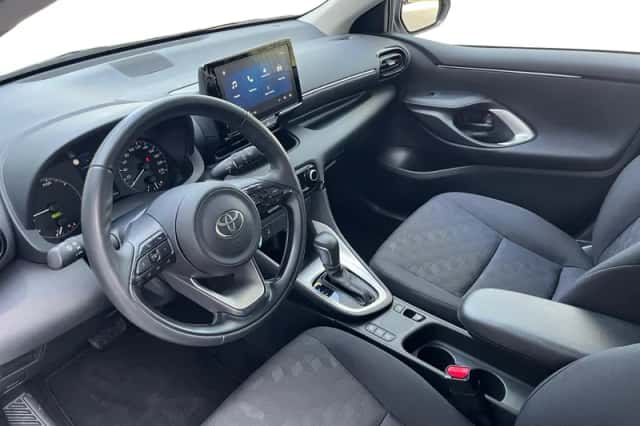 Toyota Yaris (2025) thumbnail 17