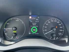 Toyota Yaris (2025) thumbnail 21