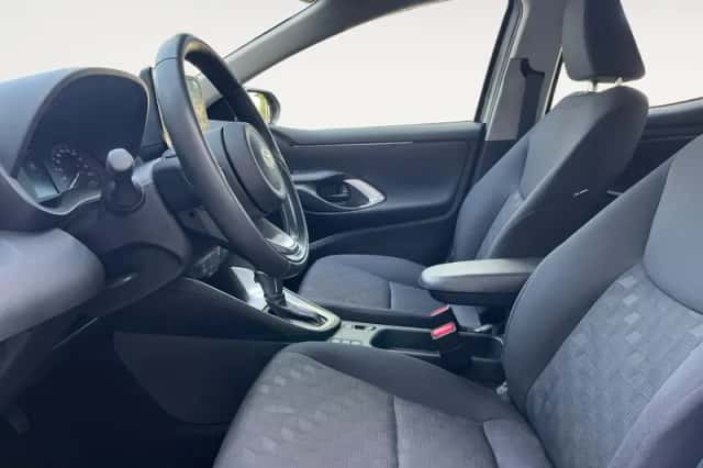 Toyota Yaris (2025) thumbnail 5