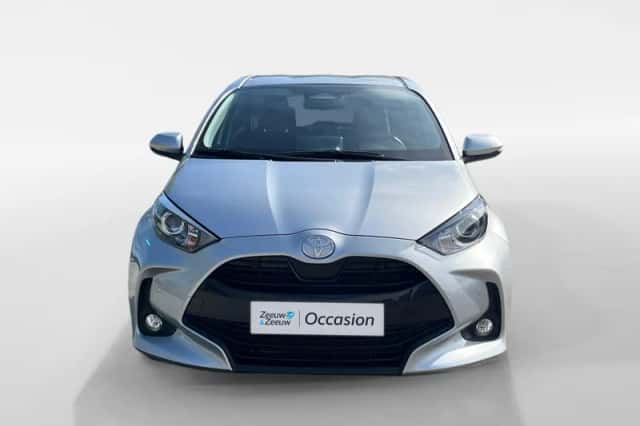 Toyota Yaris (2025) thumbnail 7