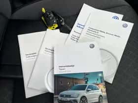 Volkswagen Tiguan (2016) thumbnail 28