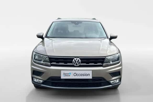 Volkswagen Tiguan (2016) thumbnail 7