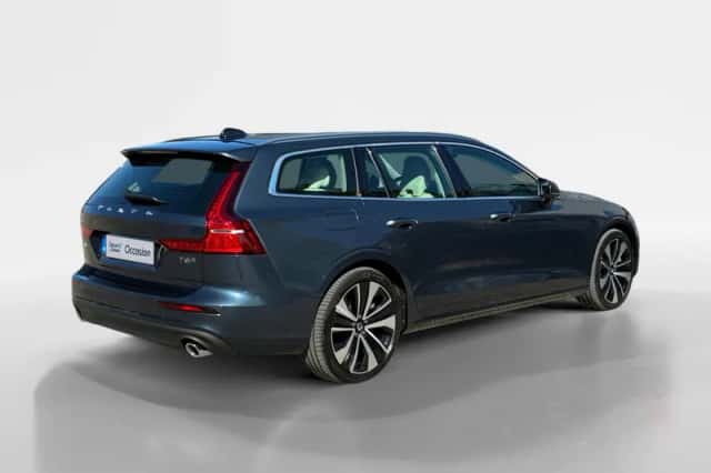 Volvo V60 (2020) thumbnail 2