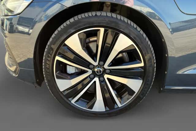 Volvo V60 (2020) thumbnail 15