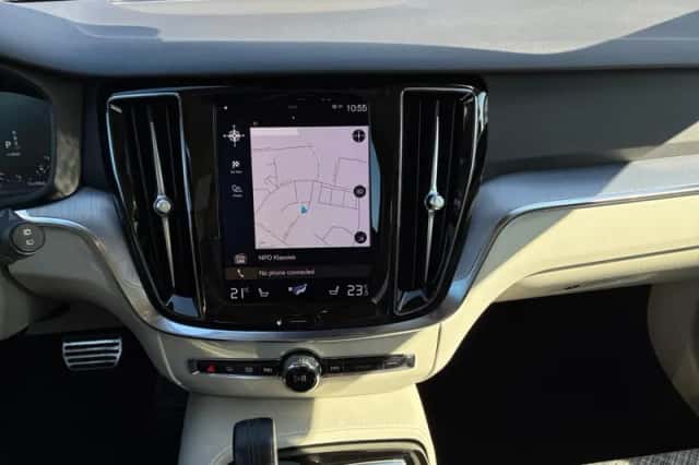 Volvo V60 (2020) thumbnail 22
