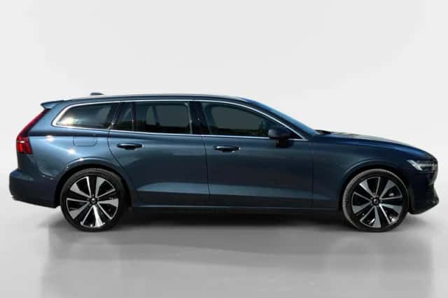 Volvo V60 (2020) thumbnail 4