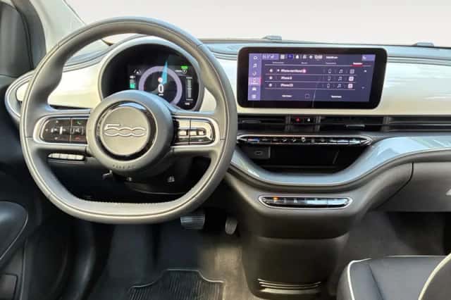 Fiat 500 (2023) thumbnail 19