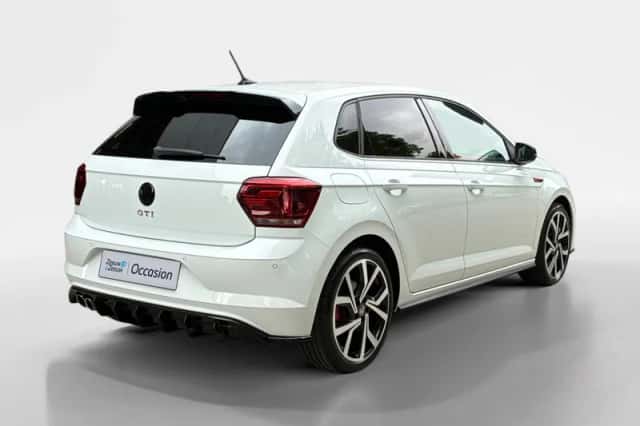 Volkswagen Polo (2019) thumbnail 2