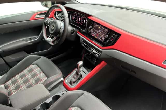 Volkswagen Polo (2019) thumbnail 3