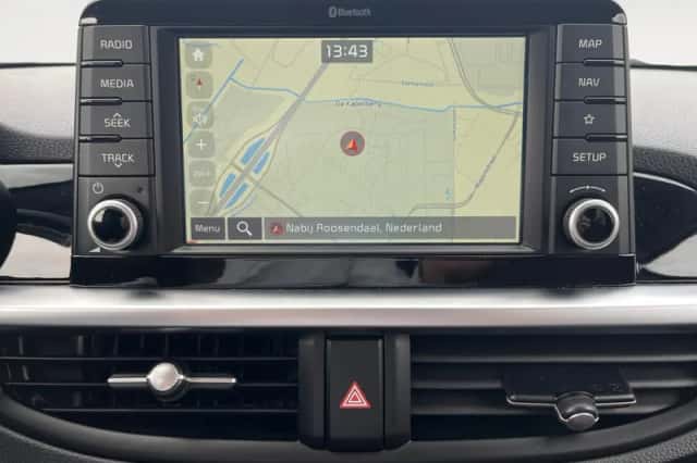 Kia Picanto (2018) thumbnail 23