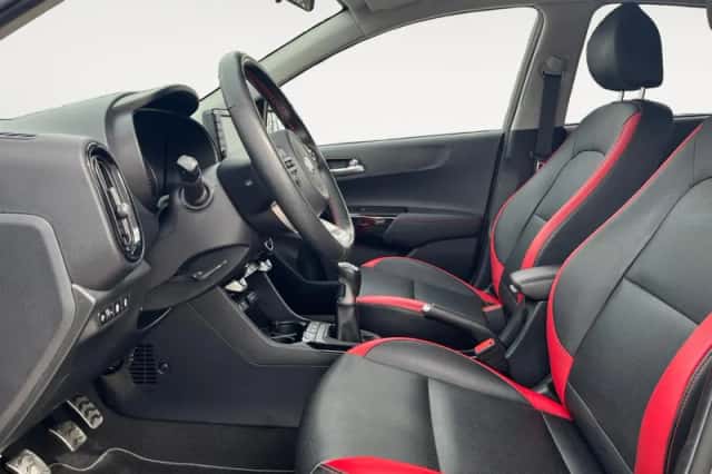 Kia Picanto (2018) thumbnail 5