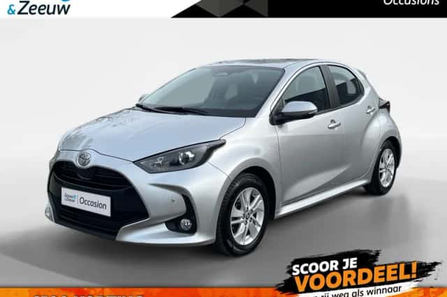 Toyota Yaris (2025) thumbnail 1