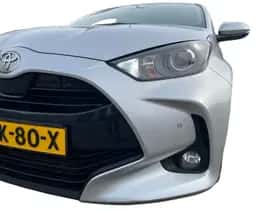 Toyota Yaris (2025) thumbnail 11