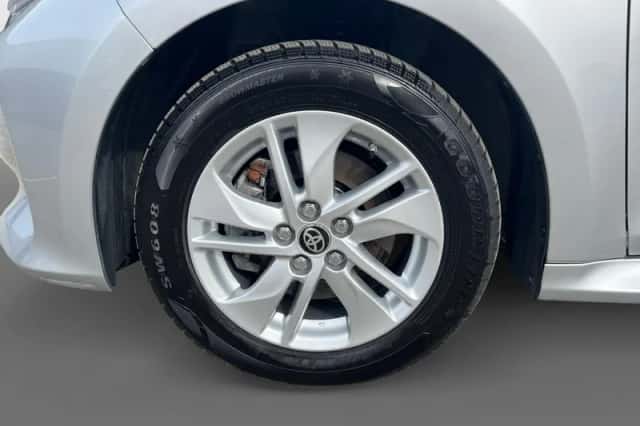 Toyota Yaris (2025) thumbnail 16