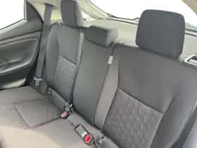 Toyota Yaris (2025) thumbnail 24