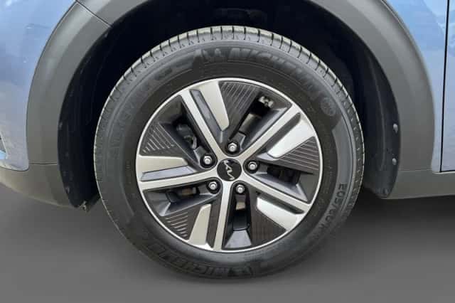 Kia Niro (2022) thumbnail 15