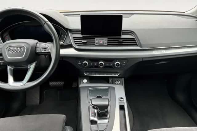 Audi Q5 (2018) thumbnail 23