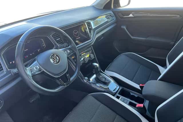 Volkswagen T-Roc (2020) thumbnail 18
