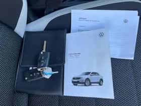 Volkswagen T-Roc (2020) thumbnail 26