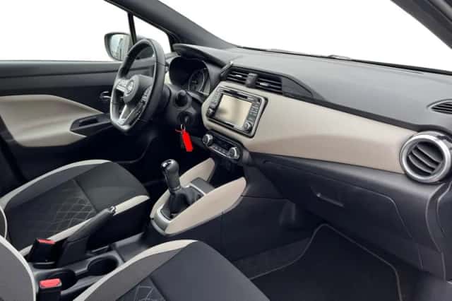 Nissan Micra (2018) thumbnail 3