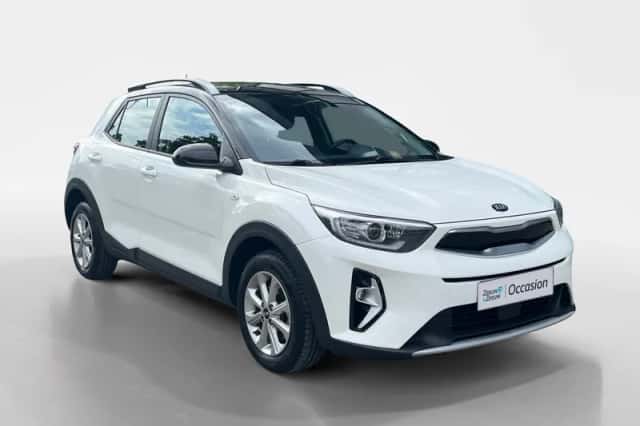 Kia Stonic (2021) thumbnail 13