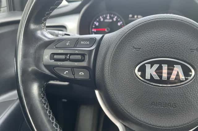 Kia Stonic (2021) thumbnail 20