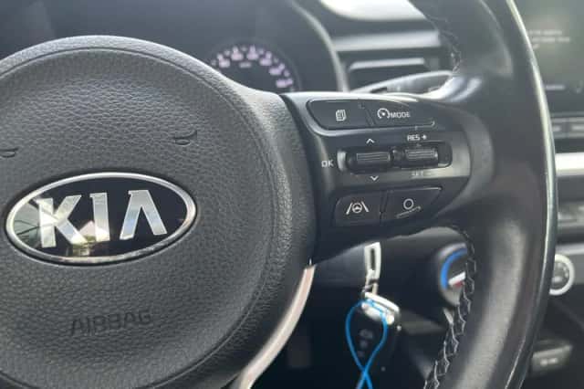 Kia Stonic (2021) thumbnail 21