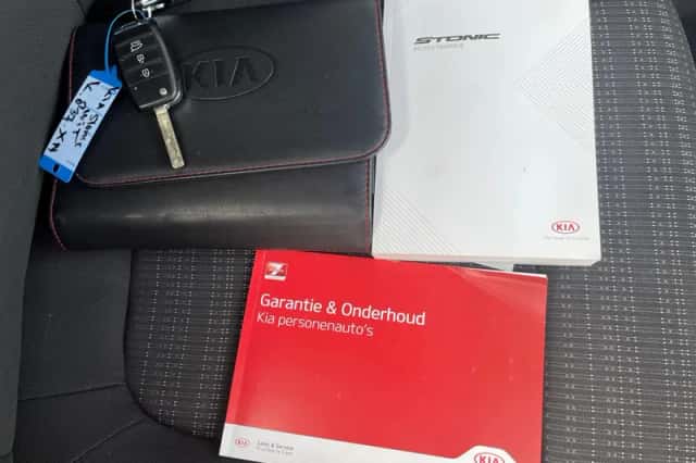 Kia Stonic (2021) thumbnail 28