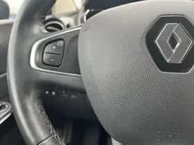 Renault Captur (2017) thumbnail 21