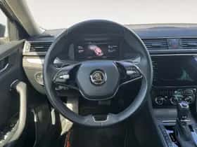 Škoda Superb (2020) thumbnail 18