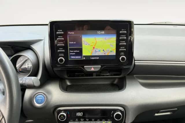 Toyota Yaris (2021) thumbnail 14