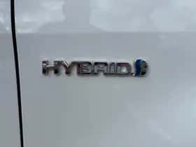 Toyota Yaris (2021) thumbnail 17