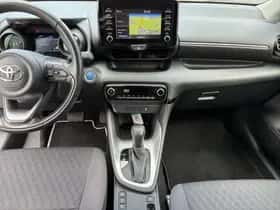 Toyota Yaris (2021) thumbnail 8