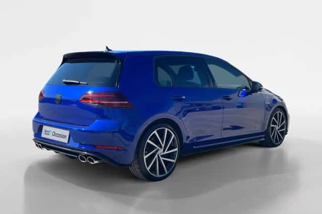 Volkswagen Golf (2019) thumbnail 2