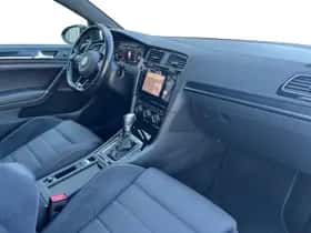 Volkswagen Golf (2019) thumbnail 3